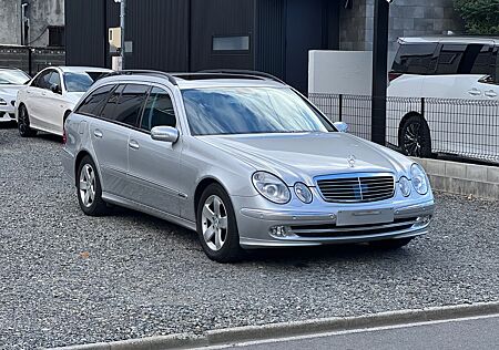 Mercedes-Benz E 320