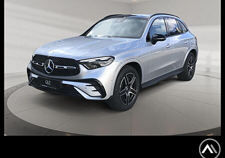 Mercedes-Benz GLC 220 d 4MATIC +MBUX+AMG+Pano+AHK+DigitalLight