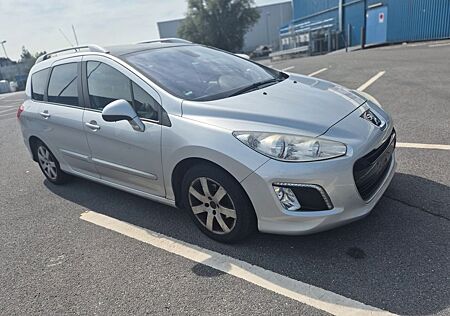 Peugeot 308 SW Active e-HDi FAP 110 EGS6 STOP & STAR...