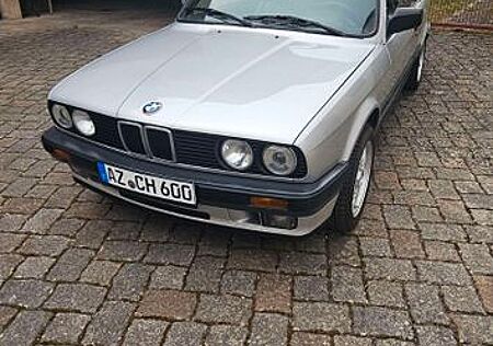 BMW 318i E30 Cabrio