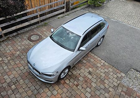BMW 520d Touring A -