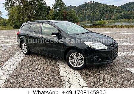 Ford Focus Turnier Trend 8 x bereift