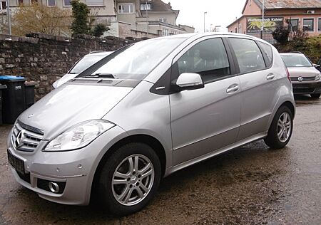 Mercedes-Benz A 180 - Tüv bis 01/2028