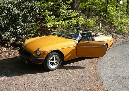 MG MGB Roadster Cabriolet Oldtimer