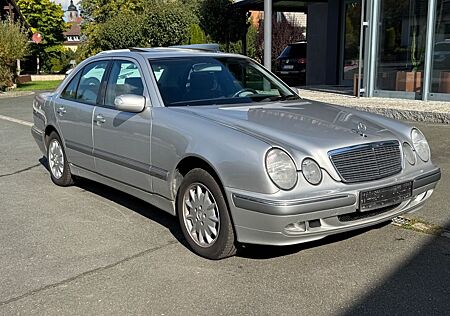 Mercedes-Benz E 240 Lim. Automatik Klima Elegance