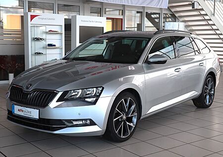 Skoda Superb Combi Ambition DSG Navi AHK PDC