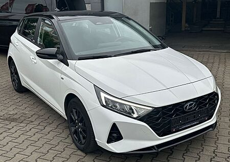 Hyundai i20 Intro Edition Mild-Hybrid Automatik Navi Cam
