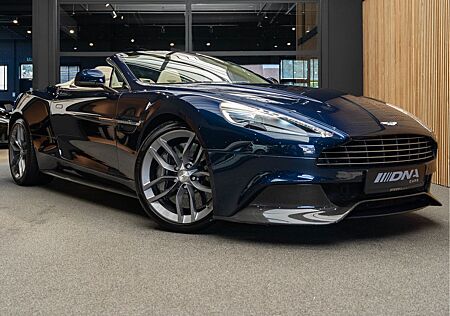 Aston Martin Vanquish Volante Carbon 6.0 V12 Touchtronic 2+2