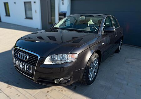 Audi A4 Lim. 3.2 FSI quattro"Allrad"Anhänger"Xenon