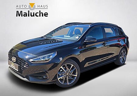 Hyundai i30 Kombi Advantage 140PS 7-DCT+Plus-Paket+Navi+