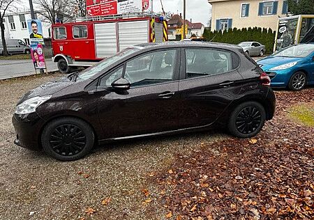 Peugeot 208 Active