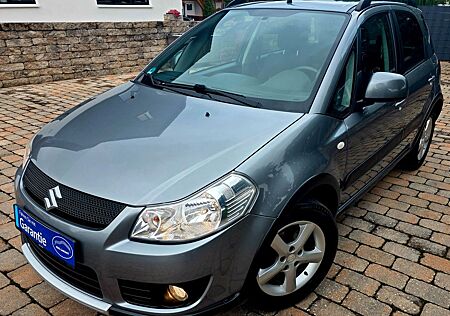 Suzuki SX4 Comfort 2. HAND SCHECKHEFT TÜV 09/2026