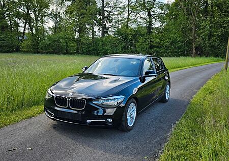 BMW 116i Sport Line Sport Line