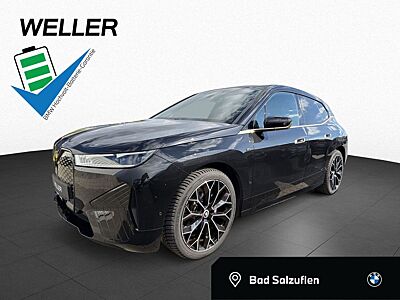 BMW iX M60 ACC 360° AHK AB-Assist 22"M B/W Sitz-AC