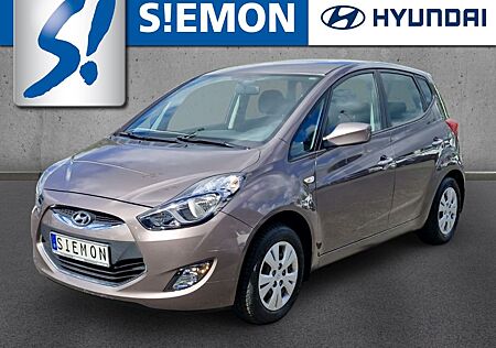 Hyundai ix20 1.4 Fifa Silver Klima AHK PDC SHZ Allwetter