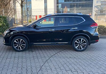 Nissan X-Trail TEKNA 1.6 DIG-T TEKNA 7 Sitzer