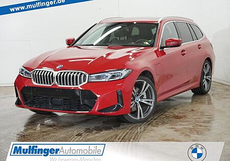 BMW 330e T.xDr.M Sport ACC SuView PanoDach.Lenkh.19"