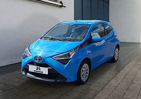 Toyota Aygo (X) Aygo 1.0 x-Play -KLIMA-PDC-TEMPOMAT-ALLWETTER