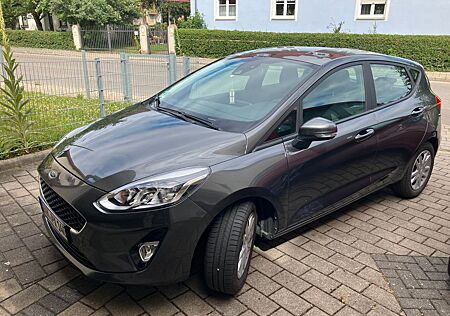 Ford Fiesta 1,1 63kW Cool & Connect Cool & Connect