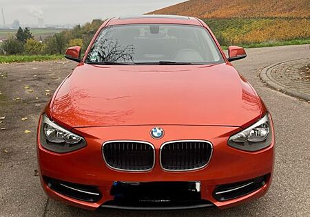 BMW 116d EfficientDynamics Edit. Sport Line Spor...