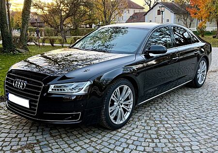 Audi A8 4.2 TDI clean diesel tiptronic quattro - TOP