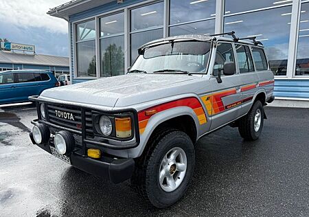 Toyota Land Cruiser HJ61