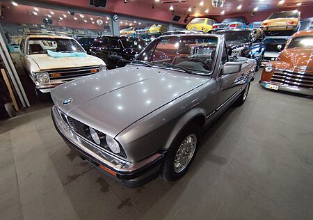 BMW 325 i Cabrio H Kennzeichen VFL Chromstoßstangen