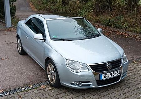 VW Eos Volkswagen 2.0 FSI Standard