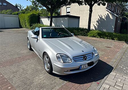 Mercedes-Benz SLK 200 Kompressor - super Zustand, Sitzheizung