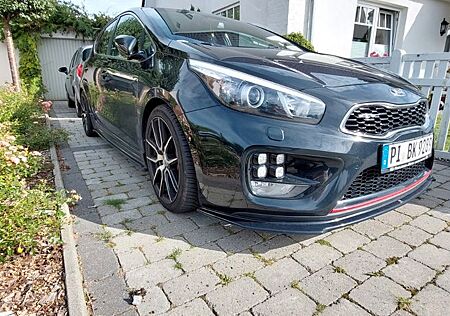 Kia Cee'd / Ceed 1.6 T-GDI GT-Track GT-Track