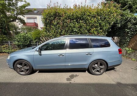 VW Passat Variant Volkswagen 2.0 TDI DPF 125kW Highline Va...