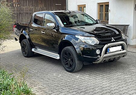Mitsubishi L200 DIAMANT-EDITION 4x4 44500km, WIE NEU!