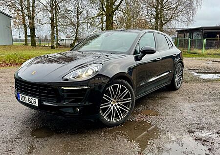 Porsche Macan S Diesel S FULL EXTRAS 911 turbo wheels