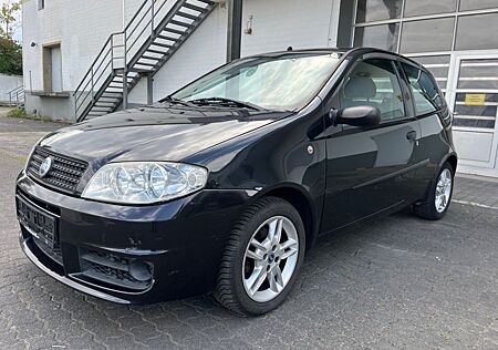 Fiat Punto 1.2 16V Trofeo*Tüv* Guter Zustand*