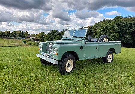 Land Rover Serie III 109 Restauriert Chassis neu!