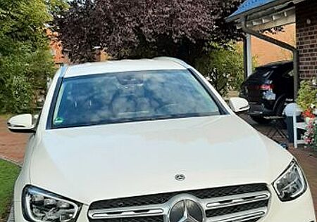 Mercedes-Benz GLC 220 d 4MATIC Autom. -