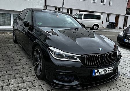 BMW 740 xDrive Individual CarbonCore