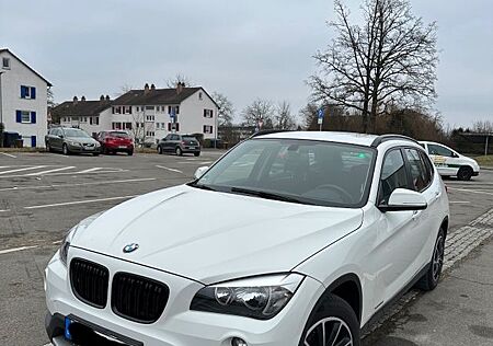 BMW X1 xDrive18d -TÜV 10/26