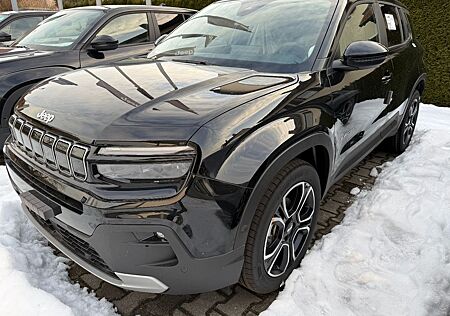 Jeep Avenger Summit