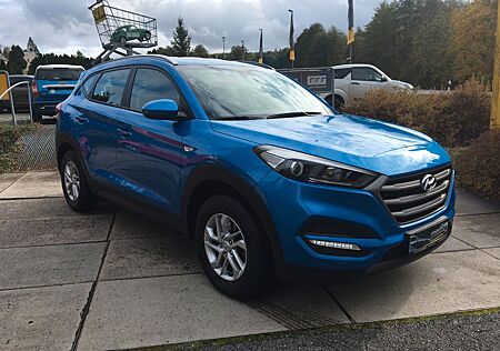 Hyundai Tucson blue Classic *nur 34000 km, Navi+Kamera*