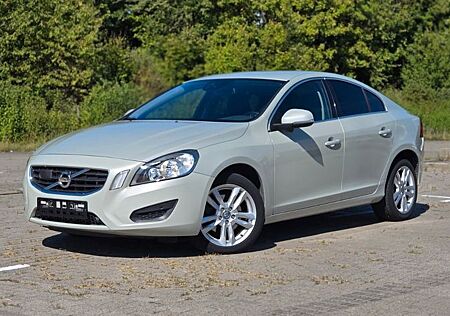 Volvo S60 DRIVe Geartronic Powershift Summum Automatik