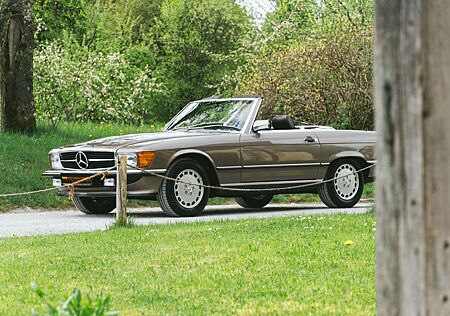 Mercedes-Benz SL 420 420 SL R107 **BRD/Erstlack/5.788km/perfekt**