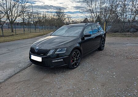 Skoda Octavia 2.0 TDI SCR DSG 4x4 RS60 Combi RS60