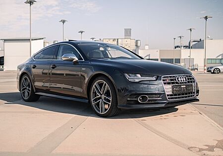 Audi S7 4.0 TFSI quattro LED ACC BOSE S-DACH MASSAGE