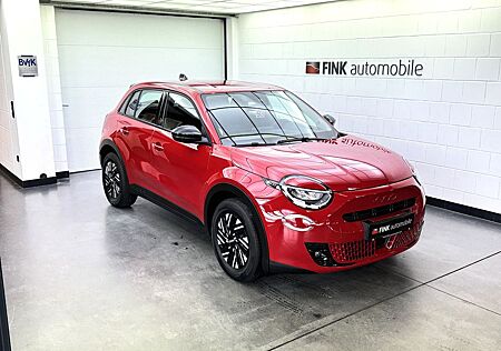 Fiat 600e Red 54 KWh 1.Hand Full LED Carplay