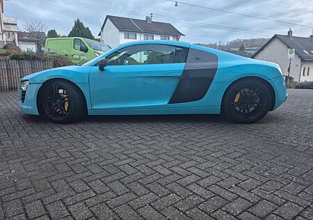 Audi R8 4.2 FSI quattro -