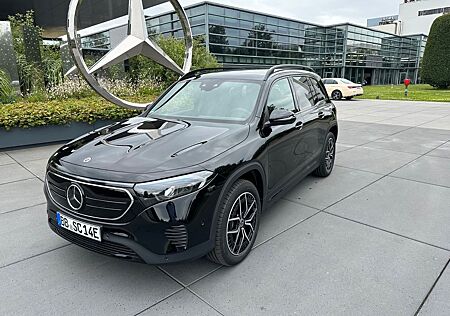 Mercedes-Benz EQB 250 KAMERA+MBUX+CARPLAY