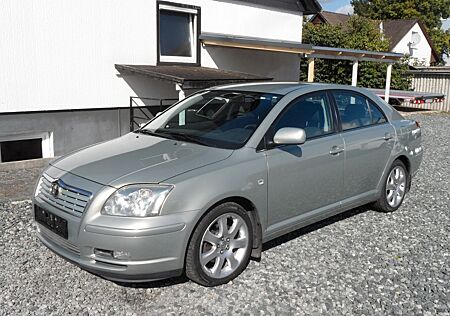 Toyota Avensis 2.0 Executive Liftback, 1.Hand, AHK, WR