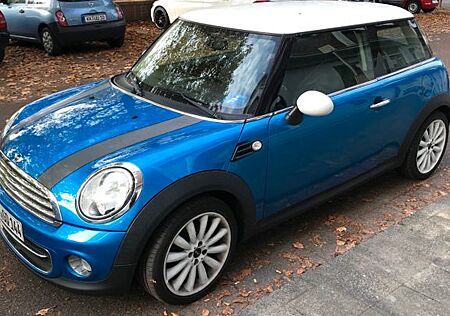 Mini Cooper Baker Street Baker Street