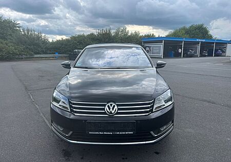 VW Passat Volkswagen Lim. Comfortline BlueMotion